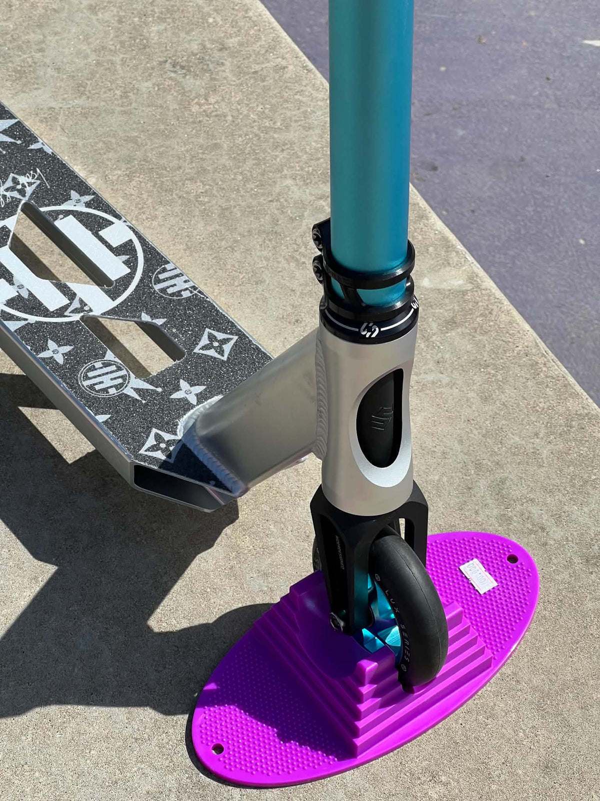 Custom kickbike by Isak Huddén