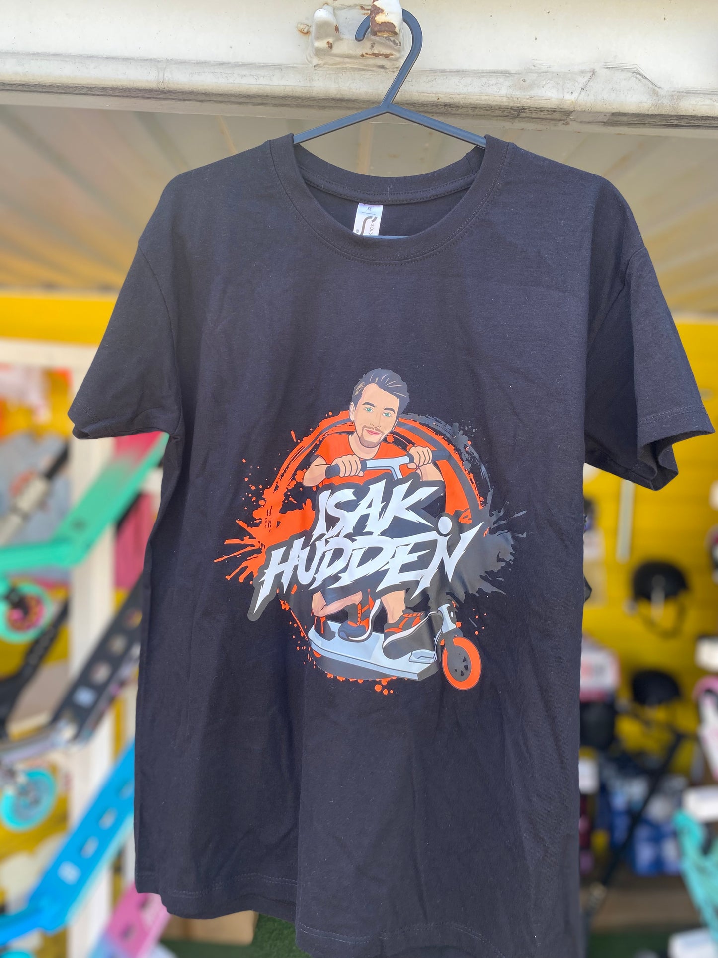 Isak Huddén Summer Edition T-Shirts