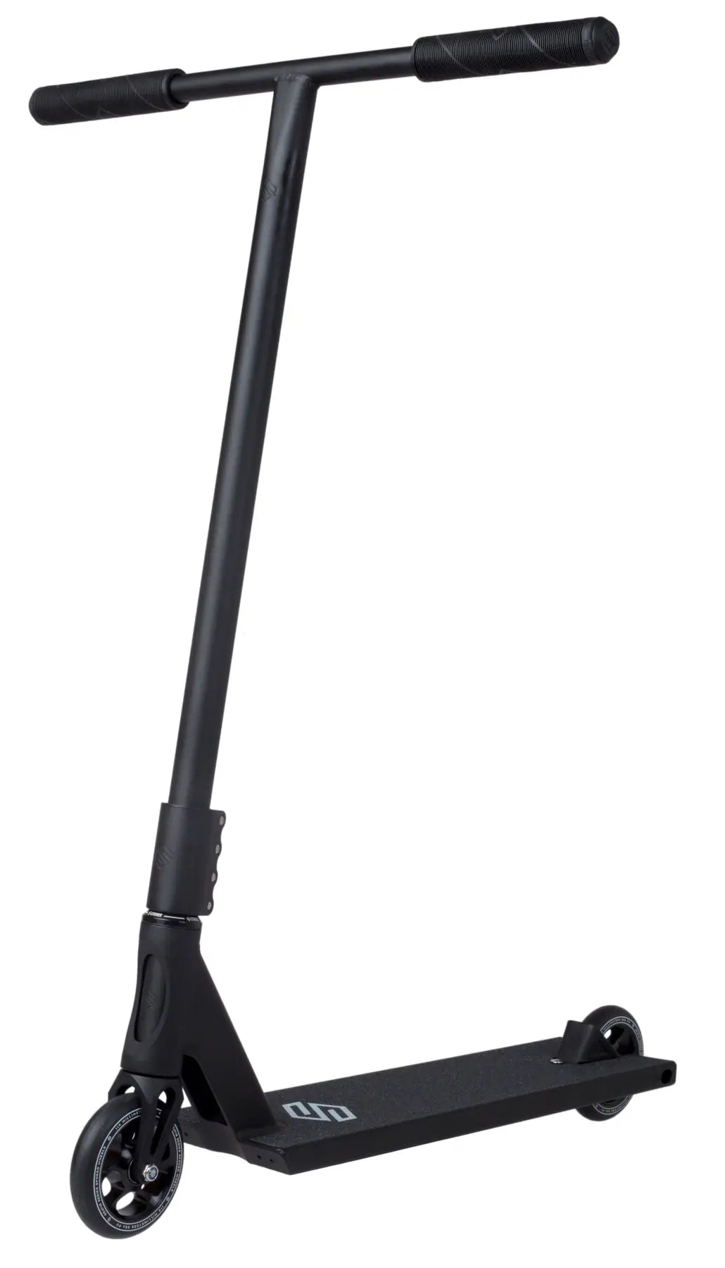 Striker Gravis Sparkcykel