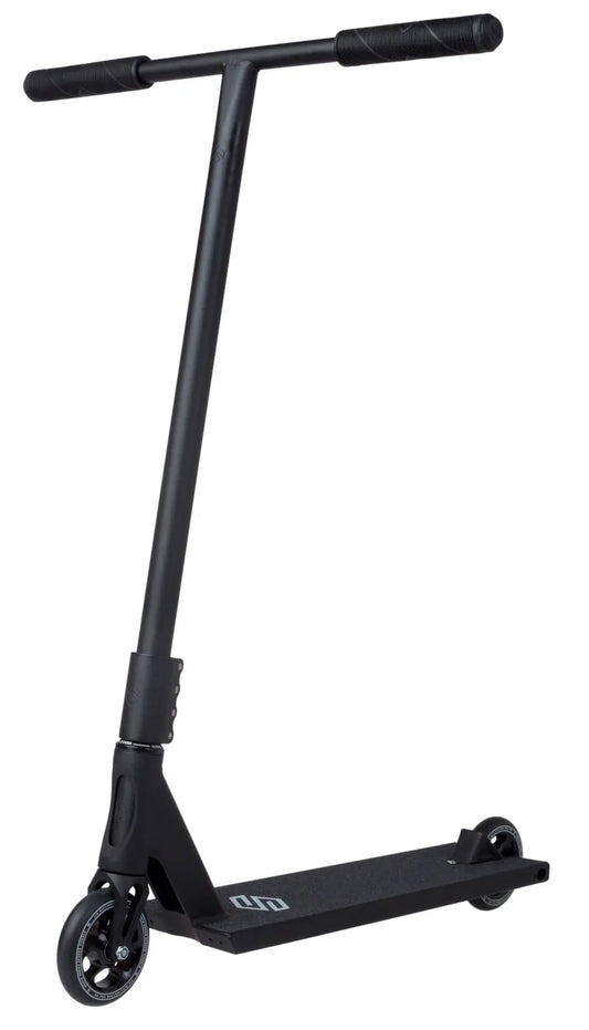Striker Gravis Sparkcykel