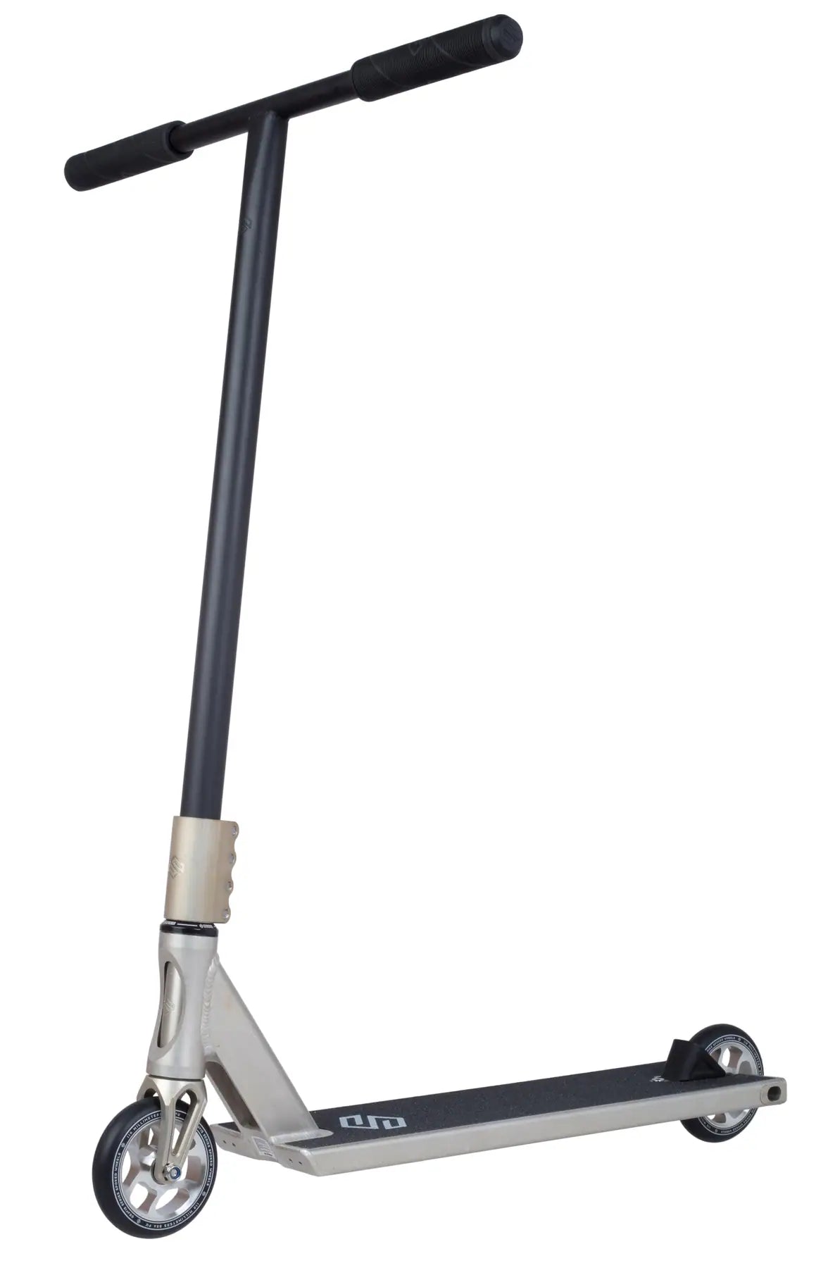 Striker Gravis Sparkcykel