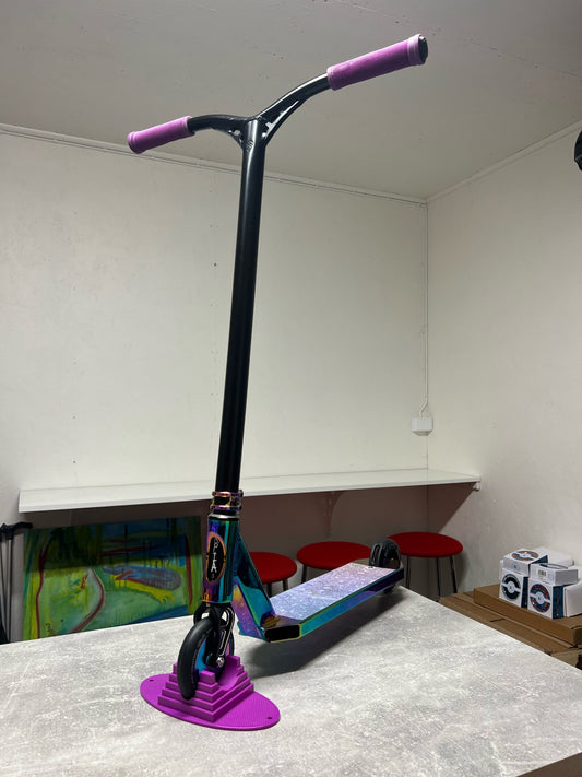 "Rainbow dream" custom kickbike by Isak Huddén