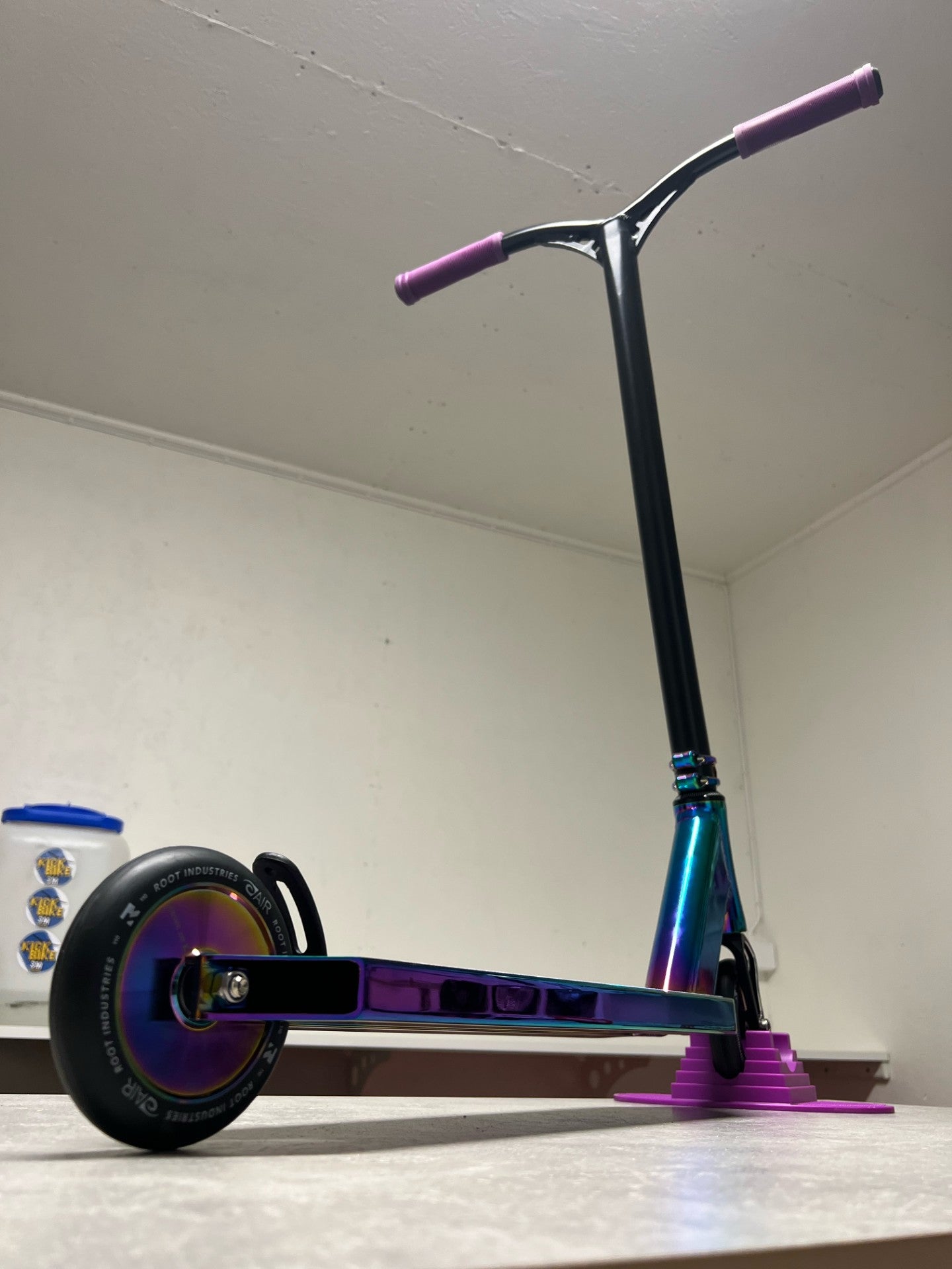 "Rainbow dream" custom kickbike by Isak Huddén